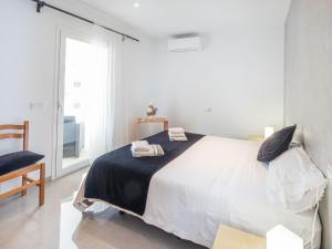 Postel nebo postele na pokoji v ubytování Apartment Misefo by Interhome + 18 fotografií