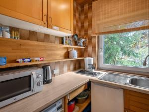 A kitchen or kitchenette at Apartment Holger by Interhome