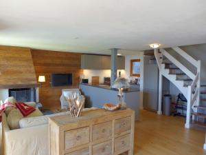 Gallery image of Chalet Chalet n-10 by Interhome in Crans-Montana