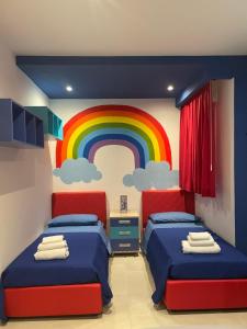 A bed or beds in a room at Samcri Luxury Home