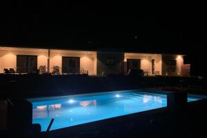 Bazén v ubytovaní appart Libeccio swimming pool bbq alebo v jeho blízkosti