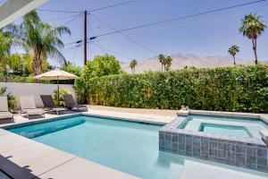 Gallery image of Movie Colony Bungalow Permit# 3364 in Palm Springs