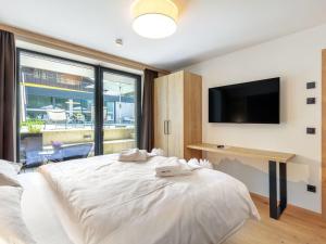 Gallery image of Apartment Emma Deluxe Aparthotel-2 by Interhome in Fürth