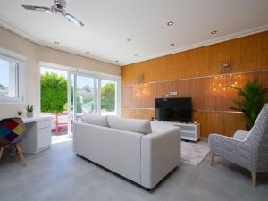 Posedenie v ubytovaní Villa El Portet by Interhome