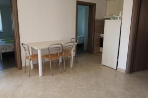 Köök või kööginurk majutusasutuses Apartment Mario