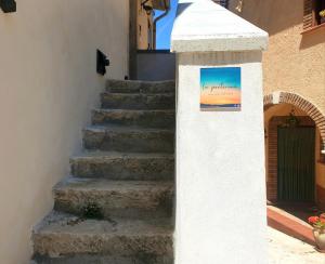 Foto dalla galleria di La porticina. Your lake view home. a Barrea