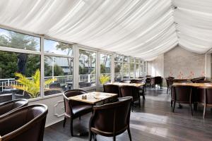 Gallery image of Abbey Sands Hotel in Torquay