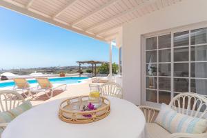 Gallery image of Villa Fika, Amazing 3 bedroom Ocean View with Pool in Tías