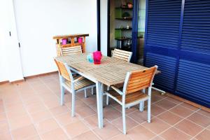 Balkón alebo terasa v ubytovaní Magnifica casa con jacuzzi y cerca playa ref 160