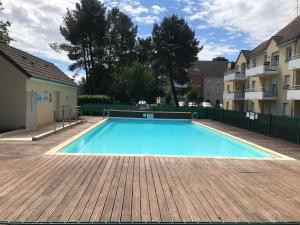 Fotografia z galérie ubytovania Appartement Idéal circuit 3km v destinácii Le Mans