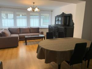 Posedenie v ubytovaní Apartament Kredens , Willa Perla nad morzem