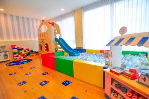 The S Block Condotel的儿童俱乐部