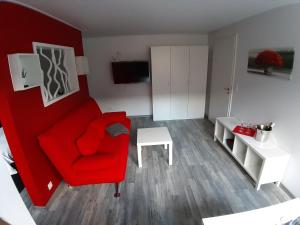 TV a/nebo společenská místnost v ubytování Ferienwohnung im schönen Zellertal, mit 22 kw Wallbox