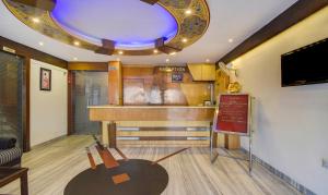 Lobby alebo recepcia v ubytovaní Treebo Trend Rockland And Restaurant