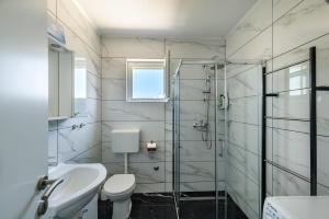 Koupelna v ubytování Apartman Krstičević