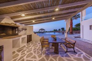 Φωτογραφία από το άλμπουμ του Villa Chrysalida, unspeakble views and privacy! στη Σκαλέτα