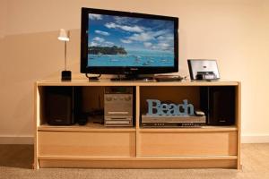 TV tai viihdekeskus majoituspaikassa Seachange