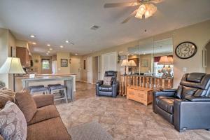 Gallery image of Branson Resort Condo with Scenic Patio and Pool Access in Branson