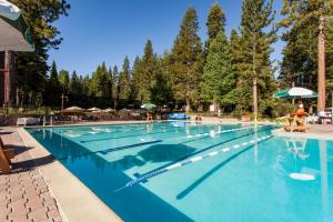 Gallery image of Northstar Home in Truckee