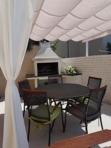 Fotografie z fotogalerie ubytování Apartmani Ana v destinaci Kaštela