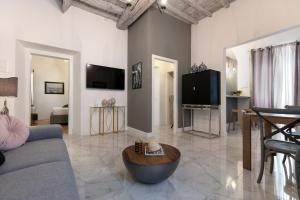 TV o dispositivi per l'intrattenimento presso San Niccolò Luxury Apartment