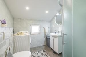 Kúpeľňa v ubytovaní Apartments Vukelic + 37 fotografií