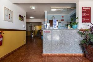 Vstupní hala nebo recepce v ubytování Hotel Azul Praia + 31 fotografií