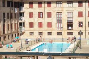 Fotografie z fotogalerie ubytování Apartamentos La Estación v destinaci Ezcaray