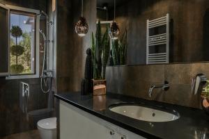 Koupelna v ubytování Olea O' Luxury Living