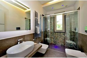 Ванная комната в Amalfi Blu Retreat