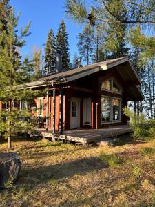 a small house in the middle of a forest at Holiday Home Amero purnu 2 in Kolinkylä