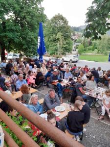 Hosté ubytování Weisses Rössl am See