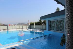 Afbeelding uit fotogalerij van Luander Hotel in Tirana