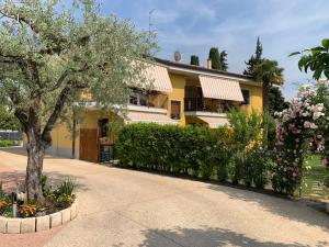 Gallery image of Haus Romagnoli Residence in Lazise