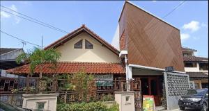 Gallery image of MashBrow Hostel in Yogyakarta