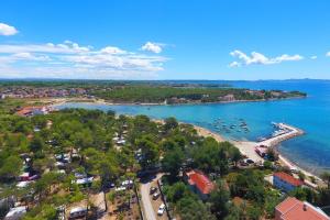 Fotografie z fotogalerie ubytování Anna Mobile House v destinaci Privlaka