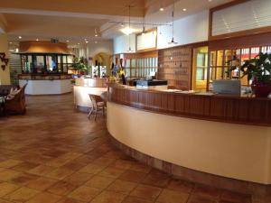 Restauracja lub miejsce do jedzenia w obiekcie All Inclusive - Marco Polo Alpina Familien- & Sporthotel
