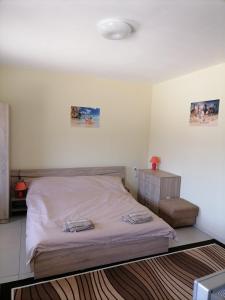 RazgradにあるКъща за гости Релисаのギャラリーの写真 +8枚の写真