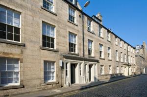 Afbeelding uit fotogalerij van Destiny Scotland - Hill Street Apartments in Edinburgh