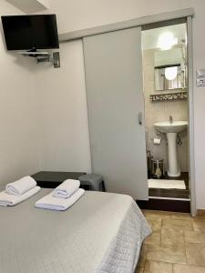 Posteľ alebo postele v izbe v ubytovaní Anesi Rooms To Rent