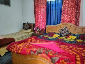 Fotografija u galeriji objekta Hotel Irshad Home Stay u gradu Srinagar