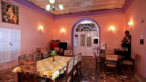 Χώρος καθιστικού στο Prince Hotel Mallroad
