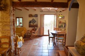 Posezení v ubytování La Casa Del Teix