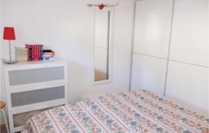 キュールングスボルンにあるAmazing Apartment In Khlungsborn With 1 Bedrooms And Wifiのギャラリーの写真