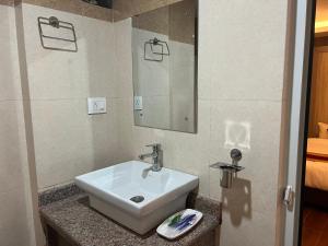 Bilik mandi di Hotel Murano
