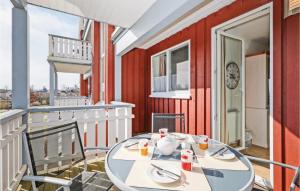 Ban công/sân hiên tại 1 Bedroom Lovely Apartment In Rechlin