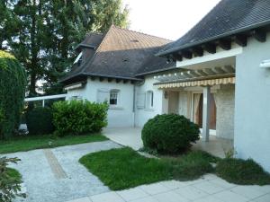 Budova, kde se bed and breakfast nachází