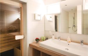 Ein Badezimmer in der Unterkunft Ferienhaus 1 Wolfschlucht