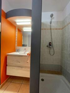 Koupelna v ubytování Ti Studio Creole Mahogany