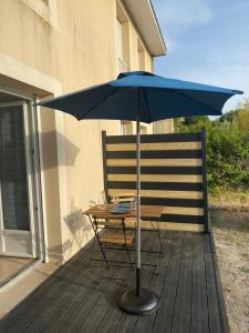 Balkón alebo terasa v ubytovaní Résidence Fort de l'Eve - T2 à 380m plage M Hulot et commerces - St Marc sur Mer idéal famille proche La Baule P0rnichet - Terrasse et parking privés